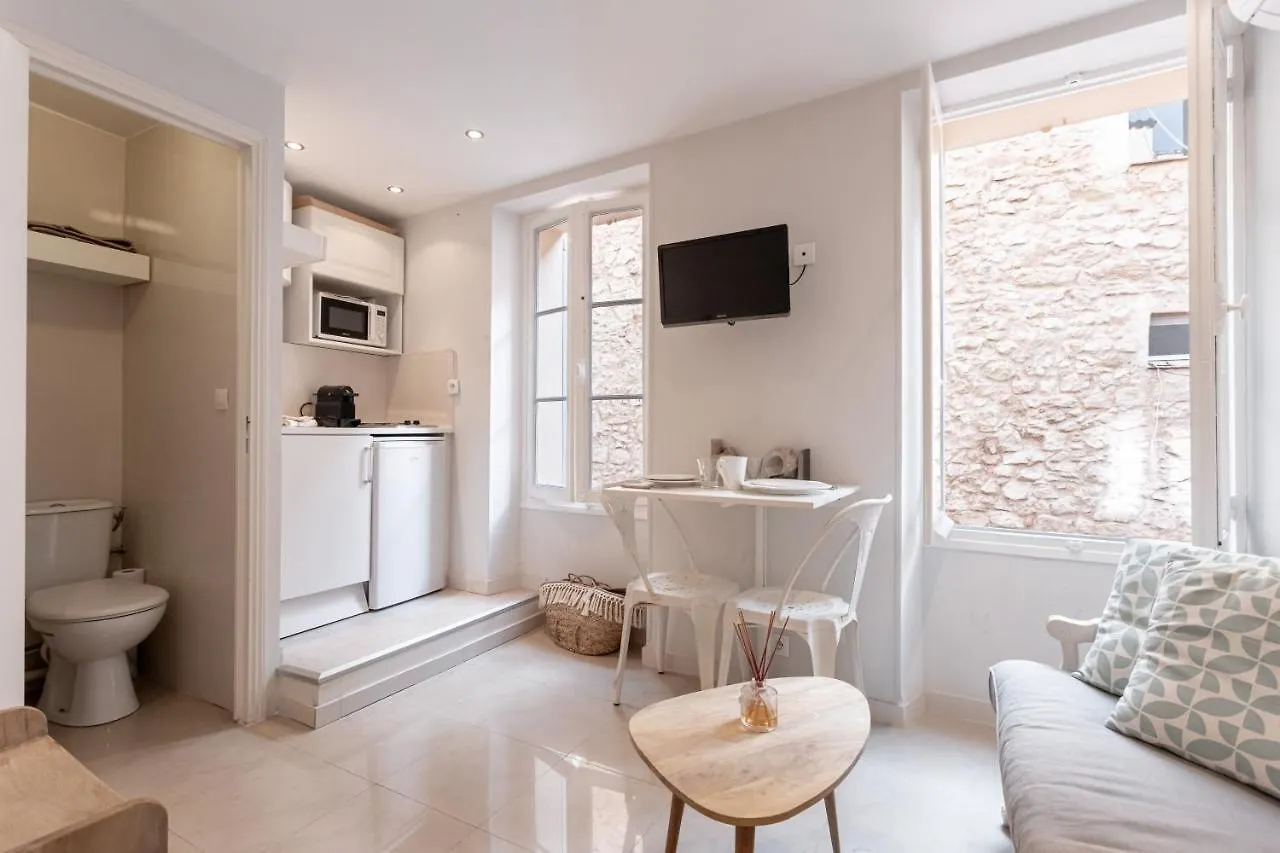 Maison Denise - Suquet Vue Sur La Cathedrale Cannes 0*,